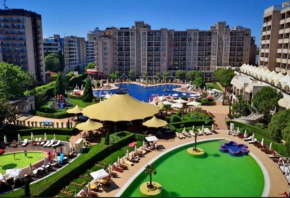 sunny beach private apartment in 5 star hotel - family room